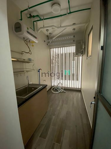 Hình ảnh Cho thuê MIDTOWN 2PN + 2WC nội thất dính tường giá 17 triệu