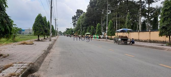 Hình ảnh Đất full thổ liền kề TT Trảng Bom. Ngộp thở oxi gấp