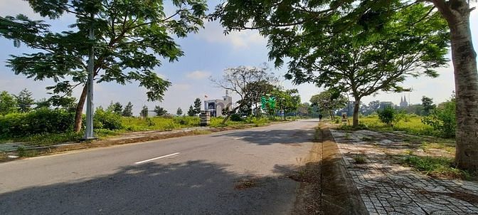 Hình ảnh Đất full thổ liền kề TT Trảng Bom. Ngộp thở oxi gấp