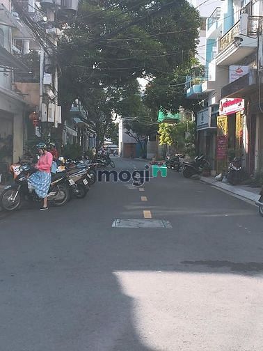 Hình ảnh Cho Thuê Nhà Mặt Tiền Quận Tân Bình, 3 Tầng, 4x20m