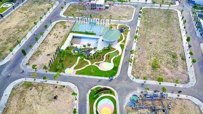 Hình ảnh Chính chủ cần bán đất full thổ cư, Sổ sẵn giá 350tr