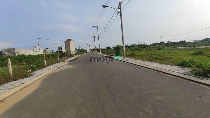 Hình ảnh Lô Đất Cực Đẹp 100m2 chỉ 1.85Tỷ Ngay Mặt Tiền Suối Cái Thủ Đức. Sổ Sẳn