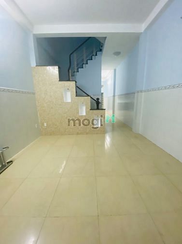 Hình ảnh Cho Thuê Nhà Mặt Tiền Quận Tân Bình, 3 Tầng, 4x20m