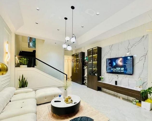 Hình ảnh KẸT VỐN CẦN BÁN Nhà Lê Trọng Tấn 80m2 1ty190