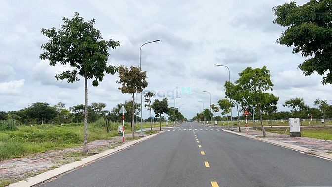 Hình ảnh Bán đất thổ cư 103m2, mặt tiền QL50 Thị xã Gò Công, SHR xây dựng tự do