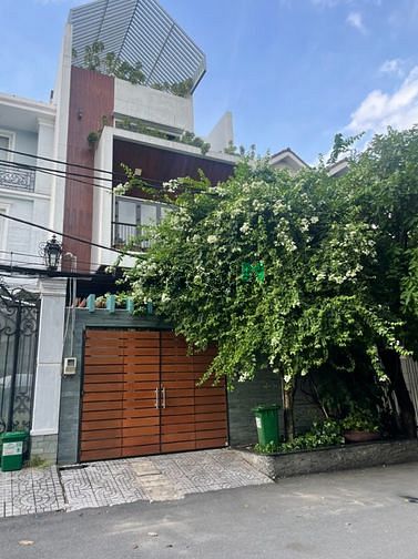 Hình ảnh Đất Thảo Điền mặt tiền Nguyễn Văn hưởng, giá 50 tỷ 240m2