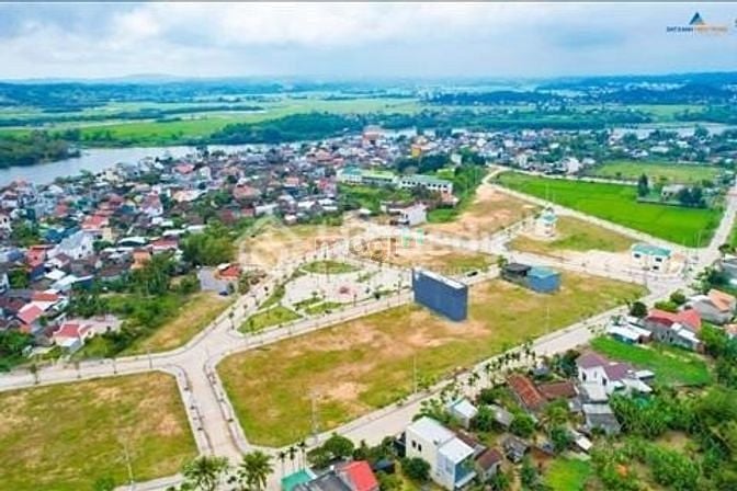 Hình ảnh Bán đất MT vị trí đắc địa gần sông ngay thị trấn Bình Dương Quảng Ngãi