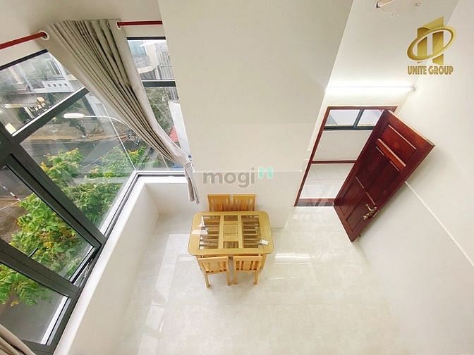 Hình ảnh Duplex gác cao, nhiều cửa sổ, thoáng mát, gần LOTTE Q7