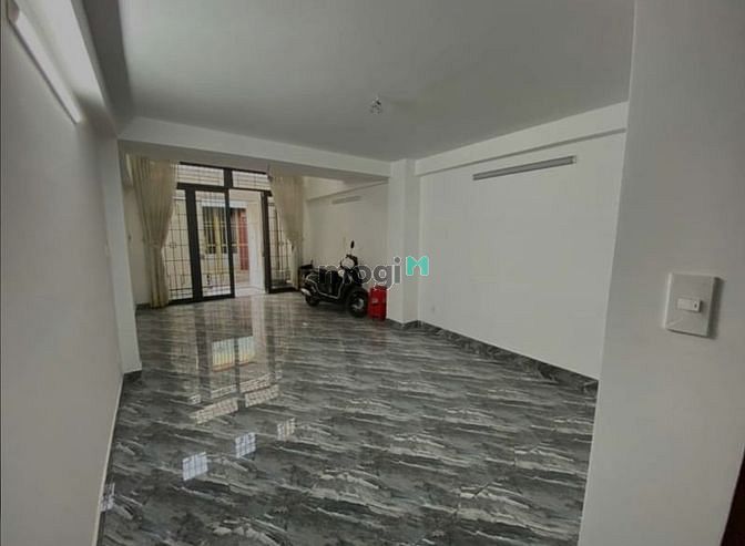 Hình ảnh CỰC HOT Lê Thánh Tôn, Q1, 48m2, 3PN, 3 NVS, 2tỷ350