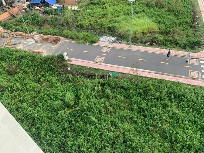 Hình ảnh Cần bán lô đất 100m2 MT QL50, gần chợ Phú Lạc