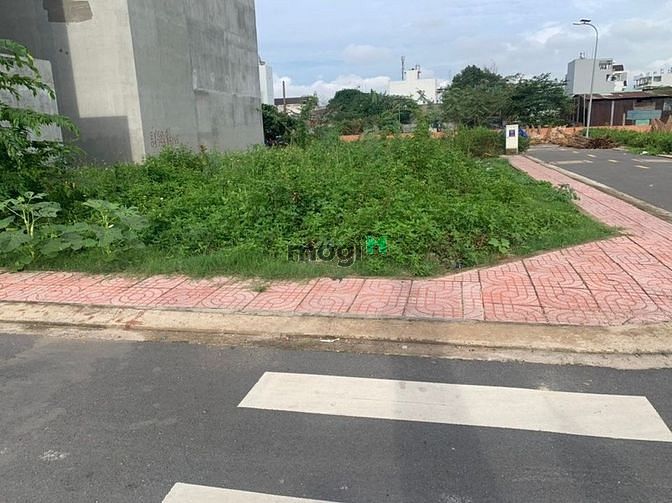 Hình ảnh Cần bán lô đất 100m2 MT QL50, gần chợ Phú Lạc