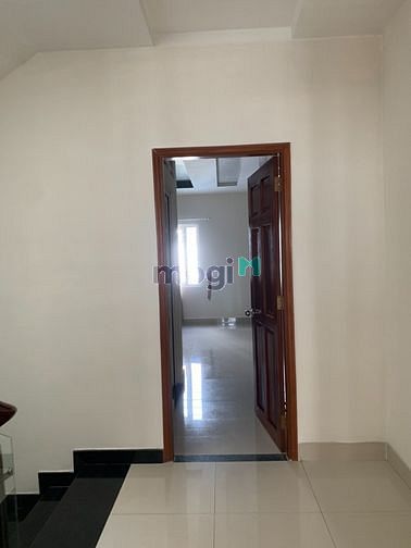 Hình ảnh Cho thuê nhà HXH đường Phạm Văn Chiêu DT 5x20