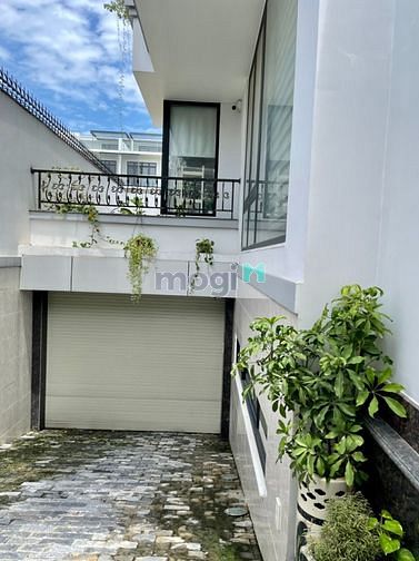 Hình ảnh Villa An Phú 10x15m full nội thất ,thang máy 50tr
