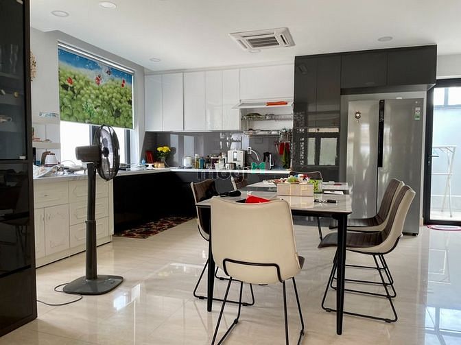 Hình ảnh Villa An Phú 10x15m full nội thất ,thang máy 50tr