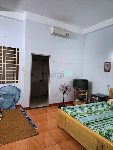 Hình ảnh Bên Công Viên Phần Mềm Quang Trung Nhà 3 Tầng 85m2