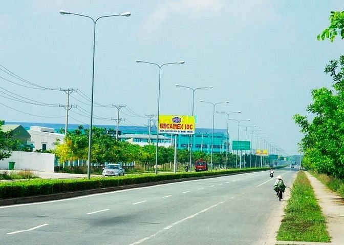 Hình ảnh Cần bán gấp lô Đất 1014M2 GIÁ 450TR ngay KCN BECAMEX, SHR
