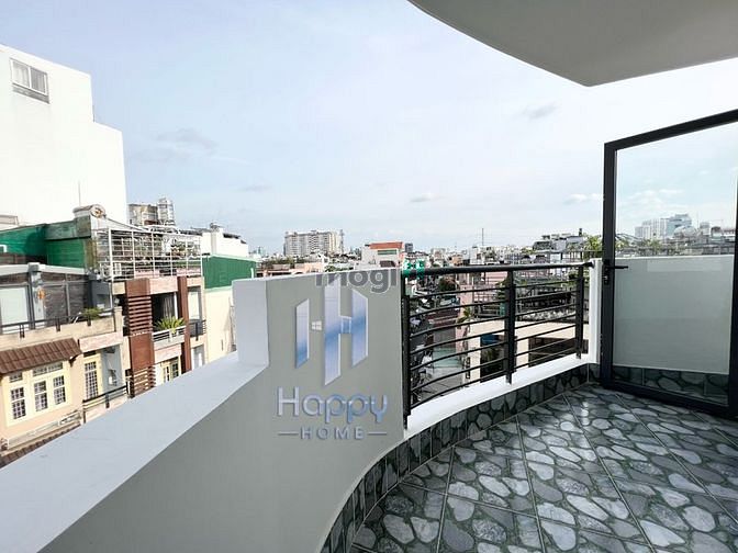 Hình ảnh Phòng mới ban công to ,nội thất đẹp quá khách ơi