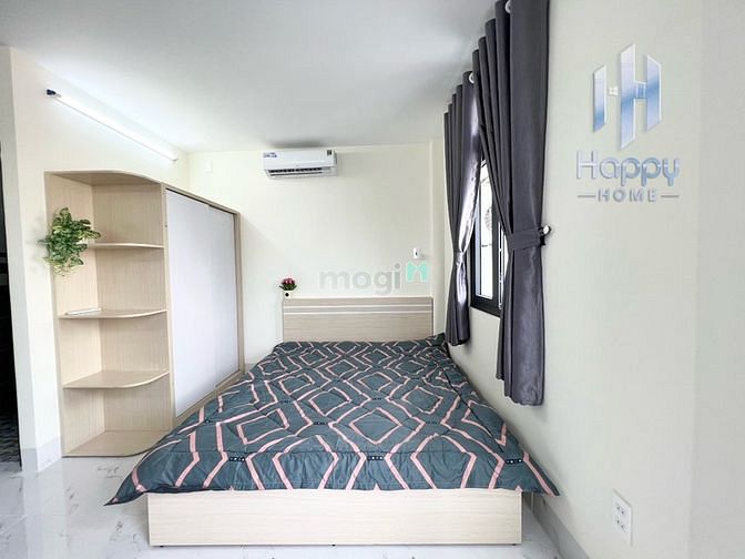 Hình ảnh Phòng mới ban công to ,nội thất đẹp quá khách ơi