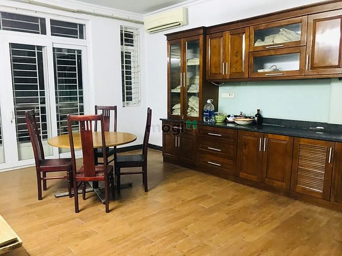 Hình ảnh Cho thuê nhà mặt phố Thái Thịnh, Đống Đa Hà Nội