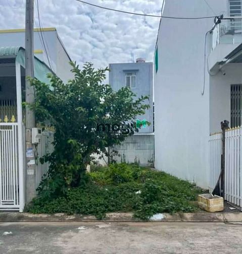 Hình ảnh Cần bán gấp lô đất 90m² Full thổ cư Tại Quận 12