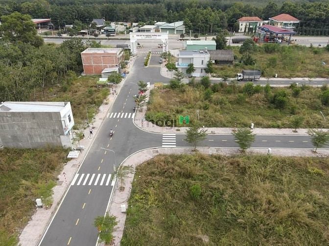 Hình ảnh Chính chủ cần ra lô đất KCN Tân Bình