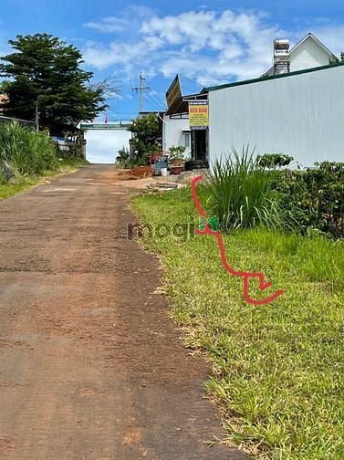 Hình ảnh Bán lô đất mặt tiền Trần Tế Xương 10*25 Bảo Lộc