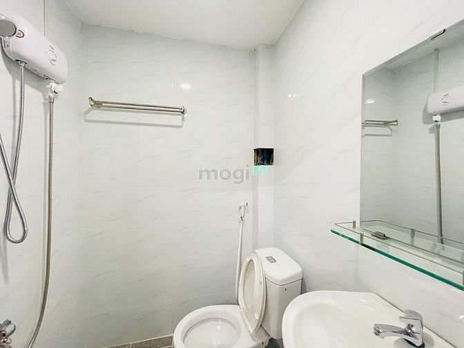Hình ảnh Cho thuê Trang Chủ MB66.COM / Đăng Ký Tặng 66K 1PN-1PK Nguyễn Trãi Quận 1 gần Chợ Thái Bình