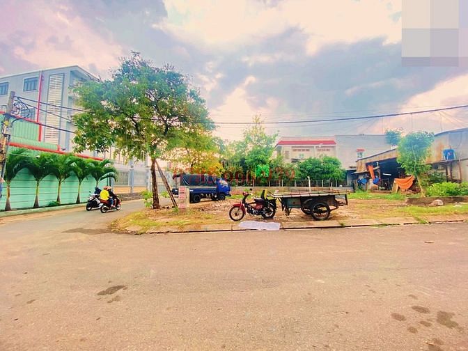 Hình ảnh ĐẤT THỔ CƯ GÓC 2 MẶT TIỀN đường 10m ngay Vạn Phúc City. Chỉ 59triệu/m2