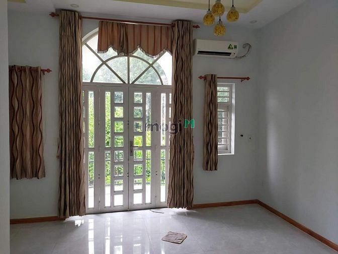 Hình ảnh Nhà MT Aeonmall Tân Phú, 40m2, 3 Tầng, Giấ : 6.4 tỷ