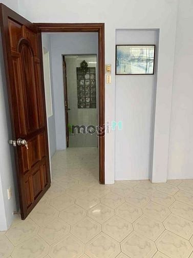 Hình ảnh Cho thuê nhà hẻm xe hơi Thành Thái 5pn 2wc Q10