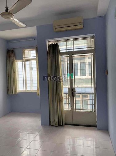 Hình ảnh Cho thuê nhà hẻm xe hơi Thành Thái 5pn 2wc Q10