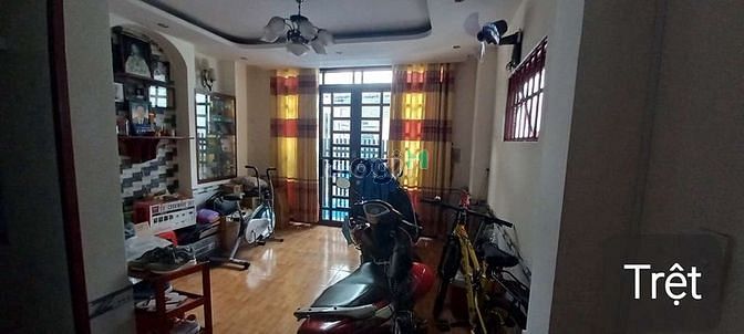 Hình ảnh Cho thuê nhà hẻm Lê Văn Sỹ 2pn 4wc Q3