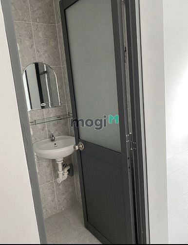 Hình ảnh Bán nhà hẻm Nghĩa Thục 2 LẦU ĐÚC 2pn 3wc Q5