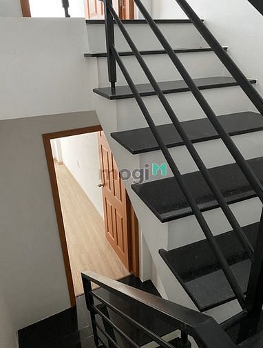 Hình ảnh Bán nhà hẻm Nghĩa Thục 2 LẦU ĐÚC 2pn 3wc Q5