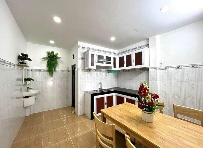 Hình ảnh SIÊU PHẨM 1 trệt 1 lầu Lý Thái Tổ, Q3, 51m2, 2PN, 2NVS, 2tỷ190