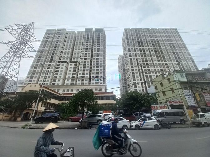 Hình ảnh Cho thuê 350m toà nhà mặt phố Minh Khai
