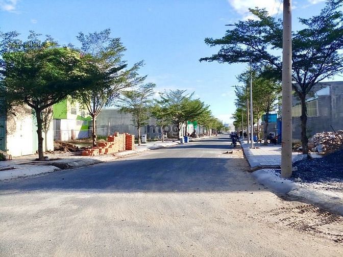 Hình ảnh Bán đất nền thổ cư 1.75tỷ DT 100m2 ngay KDC Thành Uỷ Thủ Đức. Sổ Sẳn