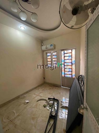 Hình ảnh Cho thuê nhà hẻm Nguyễn Cư Trinh 2pn 2wc Q1