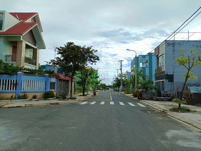 Hình ảnh Bán đất KĐT Bàu Tràm Lakeside đường 7m5 CHỈ 2.2x tỷ, thật 100%, sổ đỏ.
