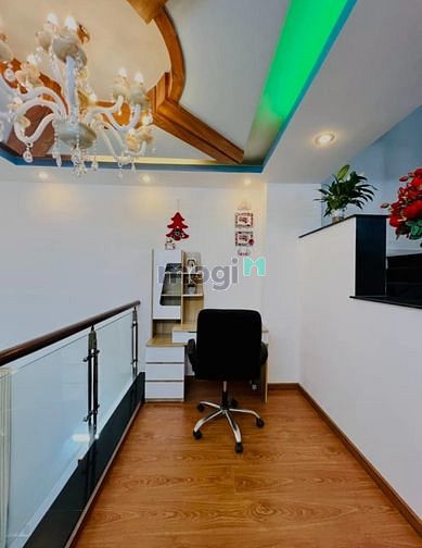 Hình ảnh SIÊU PHẨM 1 Trệt 2 lầu CMT8, Q.TB, 54m2, 3PN, 4NVS, 2tỷ550