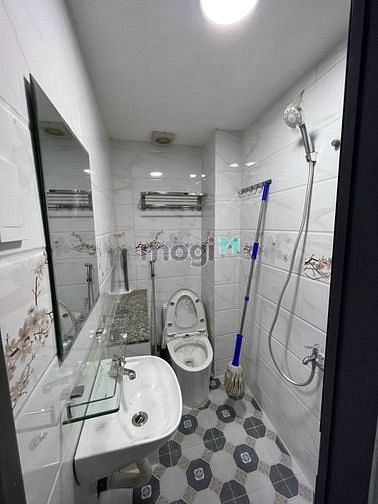 Hình ảnh Nhà Hẻm 1/ Kế bên Vạn Hạnh Mall, Q10. 5,8mx8m. T+2L+ST