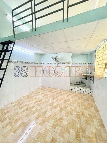 Hình ảnh Phòng có gác máy lạnh mới gần Kinh Dương Vương Bình Tân