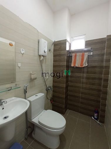 Hình ảnh Cho thuê chung cư Cộng Hòa Quận Tân Bình gàn Nguyễn Thanh Tuyền
