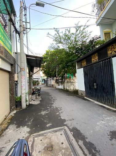 Hình ảnh Bán 100m2 - ngang 6,5m dài 16,5m đất Quận 2 Đường Ng Duy Trinh 6,8 tỷ.