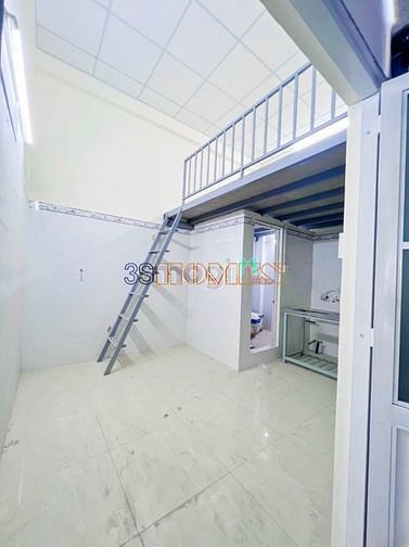 Hình ảnh Phòng mới có gác cao Q12- CV Phần mềm Quang Trung
