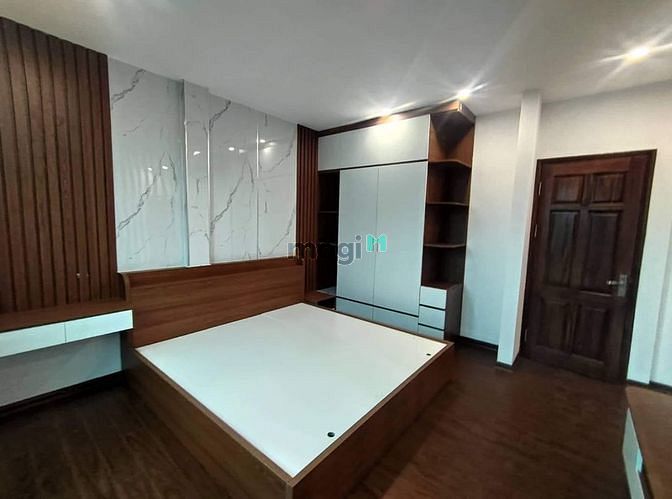 Hình ảnh Chỉ 4.8ty nhà Xuân ĐỈnh Phạm Văn Đồng 45m THANG MAY vù vù