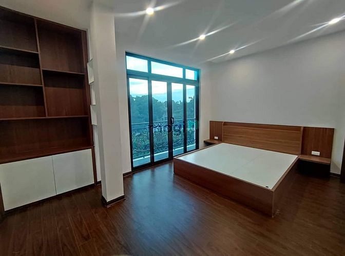 Hình ảnh Chỉ 4.8ty nhà Xuân ĐỈnh Phạm Văn Đồng 45m THANG MAY vù vù