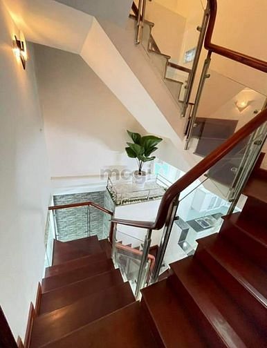 Hình ảnh SIÊU PHẨM Lê Quốc Hưng Q4, 57m2, 3PN, 4WC, 2tỷ220