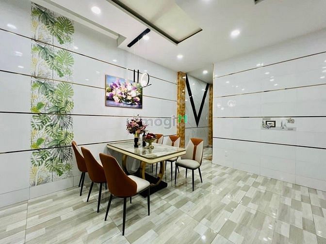 Hình ảnh Nhà Hẻm Hoàng Diệu 49,5m2 Giá Rẻ