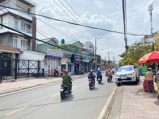Hình ảnh Nhà Hoàng Diệu 2- Linh Chiểu - 6PN - HXH - DT: 82m2 - THU NHẬP 15Tr/th
